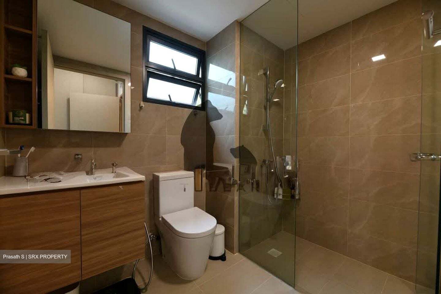 Treasure at Tampines (D18), Condominium #574500081